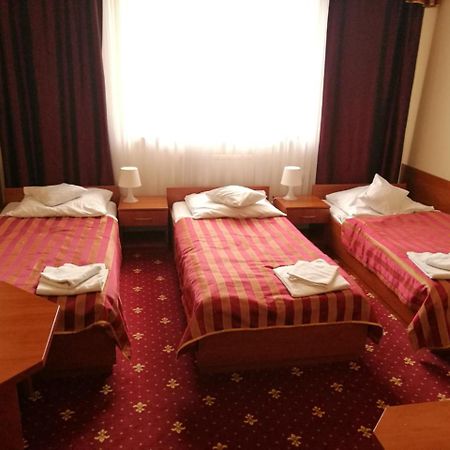 Hotel Jurajski 모디니카 외부 사진