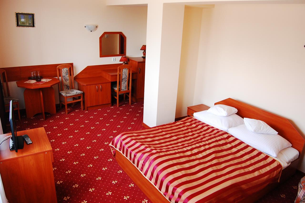 Hotel Jurajski 모디니카 외부 사진