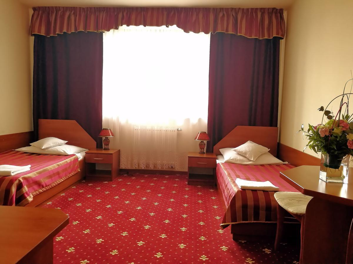 Hotel Jurajski 모디니카 외부 사진