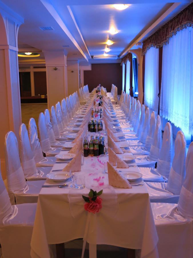 Hotel Jurajski 모디니카 외부 사진