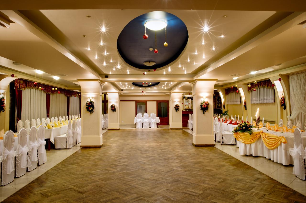 Hotel Jurajski 모디니카 외부 사진