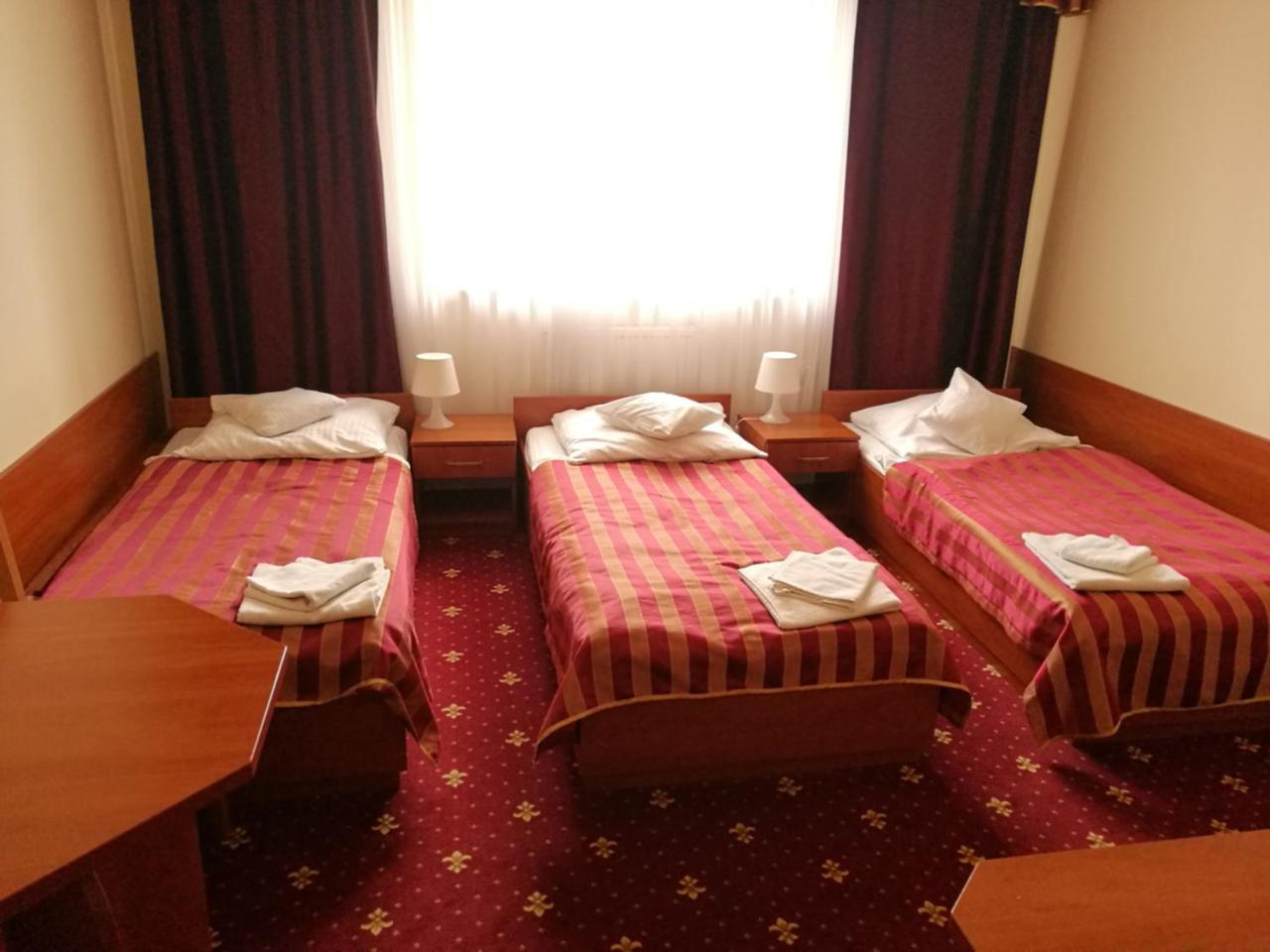 Hotel Jurajski 모디니카 외부 사진